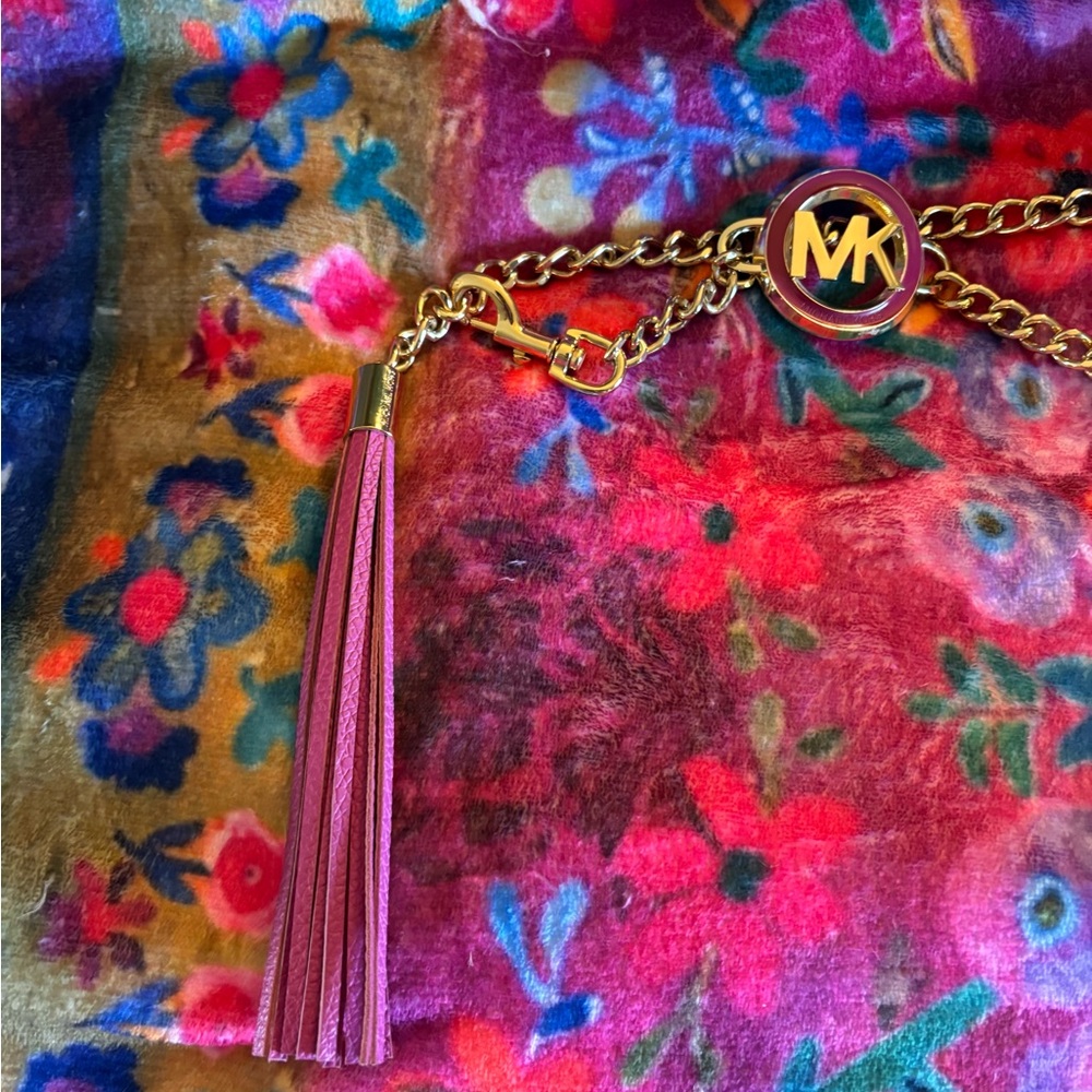 Michael Kors Gold Chain Belt with MK Emblem - Picture 3 of 4